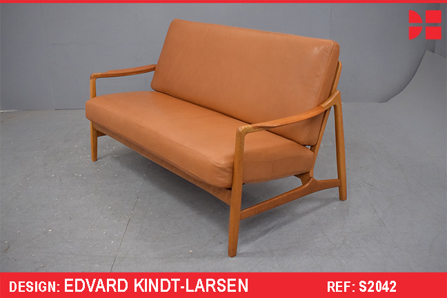 Edvard Kindt-larsen vintage 2 seat sofa model FD117 with leather upholstery
