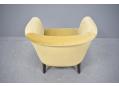 Supportive & comfortable club chair in gold draylon