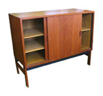 TEAK CABINETS & WALLUNITS