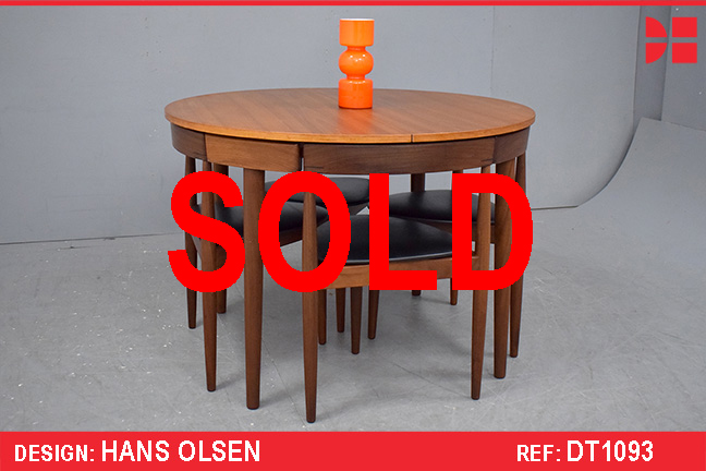 Vintage teak circular 'Dinette' dining table | HANS OLSEN