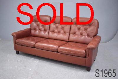 1970s 3 seat sofa in reddish brown colour leather 