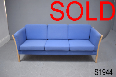 Modern box 3 seat sofa | blue fabric upholstery