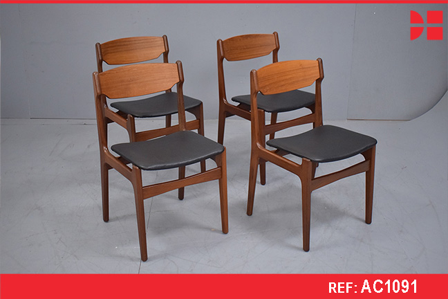 Set of 4 midcentury teak dining chairs made by Farstrup Stolefabrik