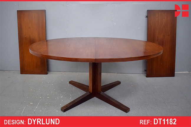 Oval rosewood dining table with pedestal leg | Dyrlund