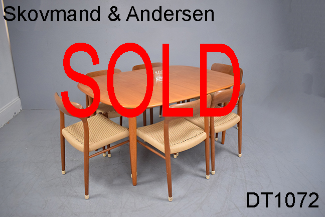 Vintage teak Dining table with 2 extra leaves | Skovmand & Andersen 