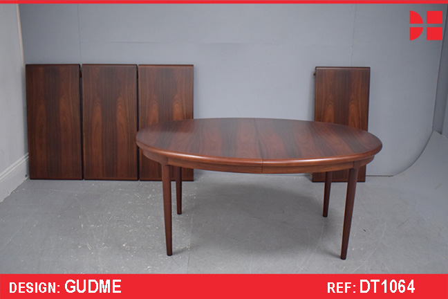 Rosewood dining table with 4 extra leaves - GUDME model 42