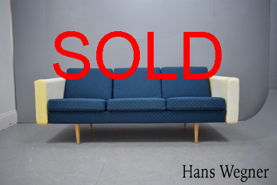 Hans Wegner GE300 sofa | Reupholstery project