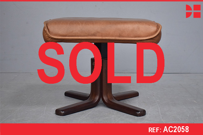 2000s pedistal footstool in brown leather