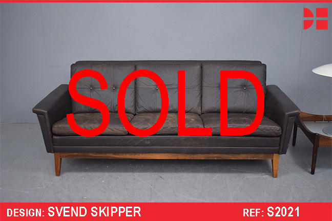 Vintage brown leather & rosewood 3 seat sofa by Svend Skipper 