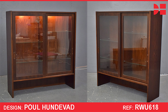 Vintage rosewood display cabinet with sliding doors - Hundevad & Co