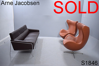 Arne Jacobsen airport sofa | Fritz Hansen