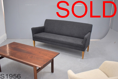 Classic 2 seat sofa | 1950s coil sprung seat