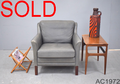 Modern Danish box armchair | Ox leather