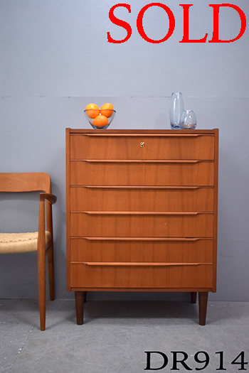 Teak chest with teak lip handles | 6 drawers