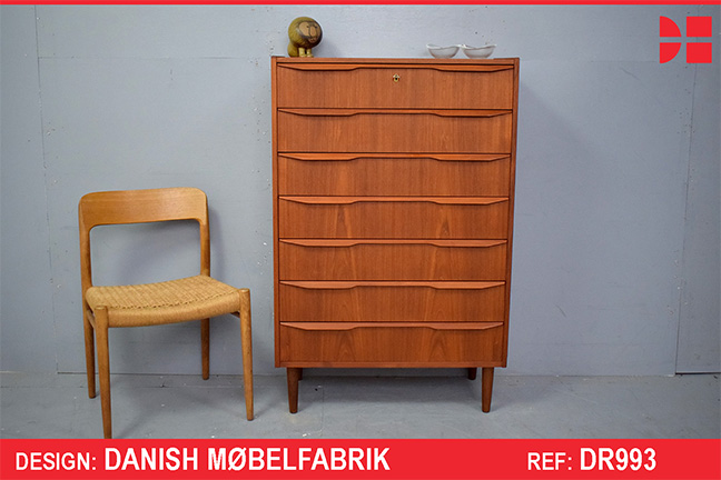 Large vintage teak chest of 7 drawers | 1960s Danish design