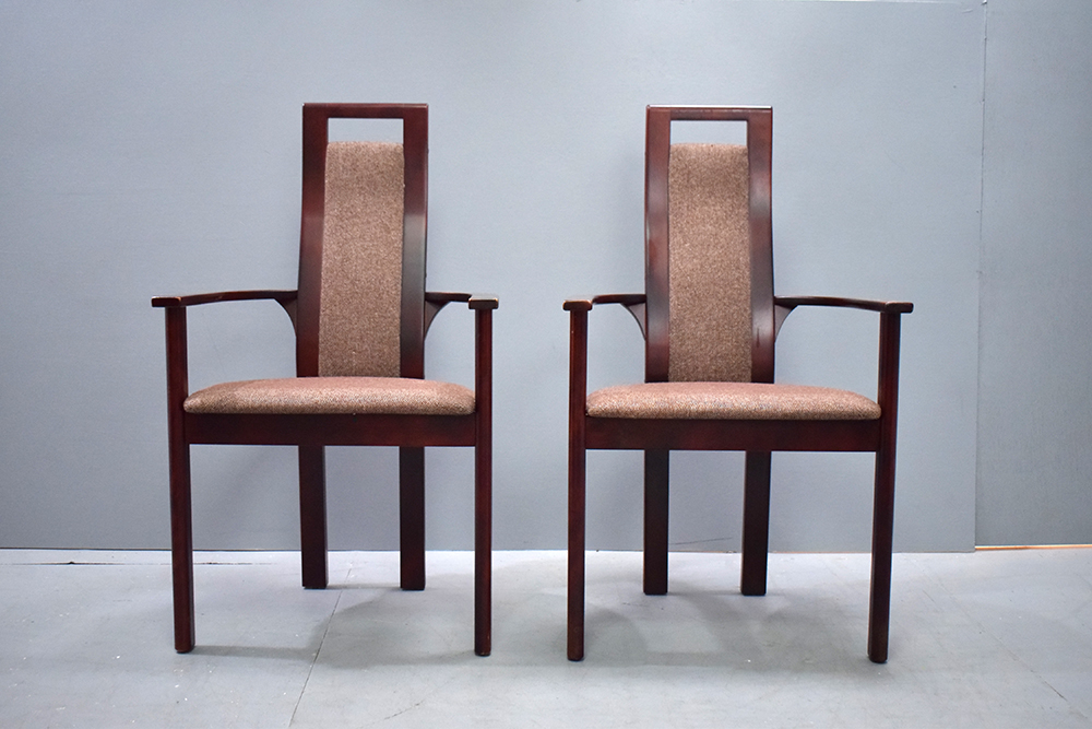 Mahogany dining chair in fabric High back