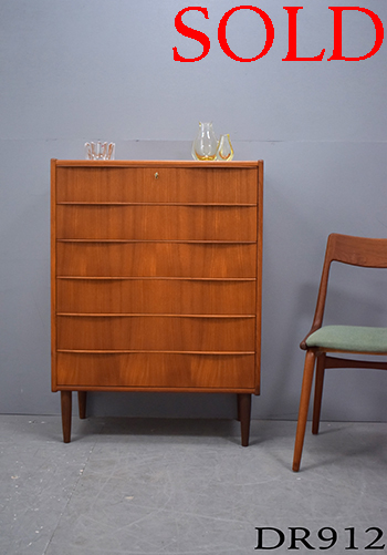 Vintage chest of 6 drawers | Lipped handles