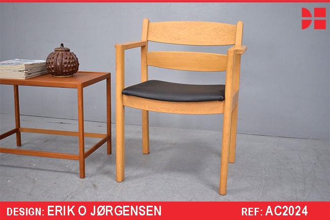 Erik o Jorgensen vintage armchair in oak & black leather 