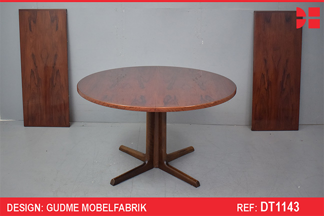 Model 36 dining table in rosewood produced by Gudme Mobelfabrik