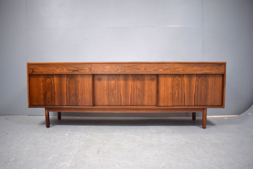 Robert on sale heritage sideboard