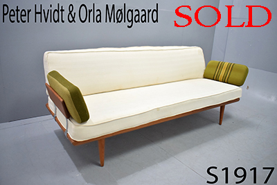 Peter Hvidt & Orla Molgaard MINERVA sofa | Reupholstery project