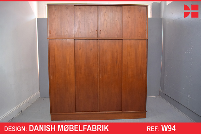 Vintage double layer 4-door wardrobe in teak | Danish Mobelfabrik