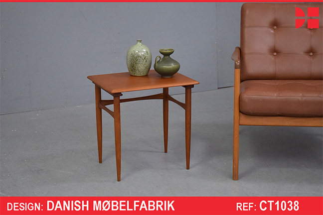 Midcentury vintage teak side table | Danish Mobelfabrik