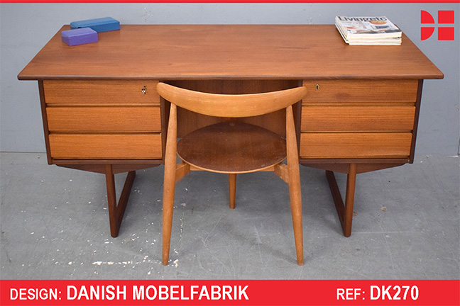 Vintage teak desk with 6 drawers made 1960s by Danish Mobelfabrik