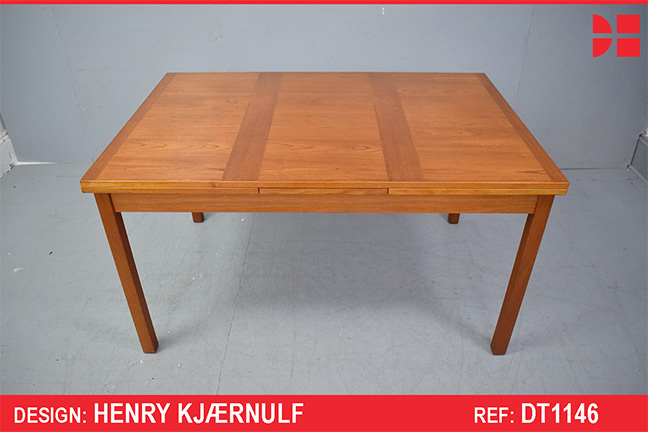 Henry Kjaernulf design teak dining table produced by Vejle Stole & Mobelfabrik