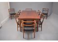 Johannes Andersen design dining table, 8 side chairs & 2 carver chairs