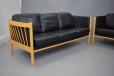 3 Seater black leather sofa with beech frame | Stouby - view 2