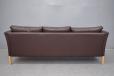 Vintage 3 seat brown leather box sofa | Stouby - view 7