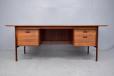 Large executive desk in vintage rosewood | Henry Rosengren Hansen - view 5