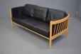 3 Seater black leather sofa with beech frame | Stouby - view 4