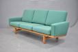 Hans Wegner design Model GE235 sofa | Getama - view 2