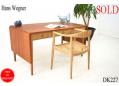Hans Wegner desk | Drop-leaf model AT305