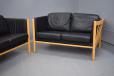 2 Seater black leather sofa with beech frame | Stouby - view 2