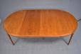 Vintage teak dining table with 2 extra leaves | Jorgen Linde - view 7