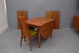 seating and dining for 2 with no leaves in use