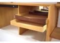Internal drawers in light oak and rosewood. beautiful combination