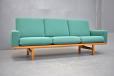 Hans Wegner design Model GE235 sofa | Getama - view 3