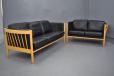 2 Seater black leather sofa with beech frame | Stouby - view 11