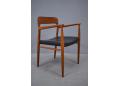 Stunning teak armchair with black leather upholstered seat - Niels Moller design