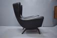 Illum Wikkelso vintage black leather armchair 1961 - view 3
