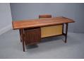The desk looks exccelent when free standing and will be a centre piece in a room