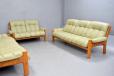 Pistachio green leather 3 seat sofa with teak frame | Ekornes - view 2