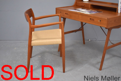 Niels Moller model 57 armchair | Teak & new papercord