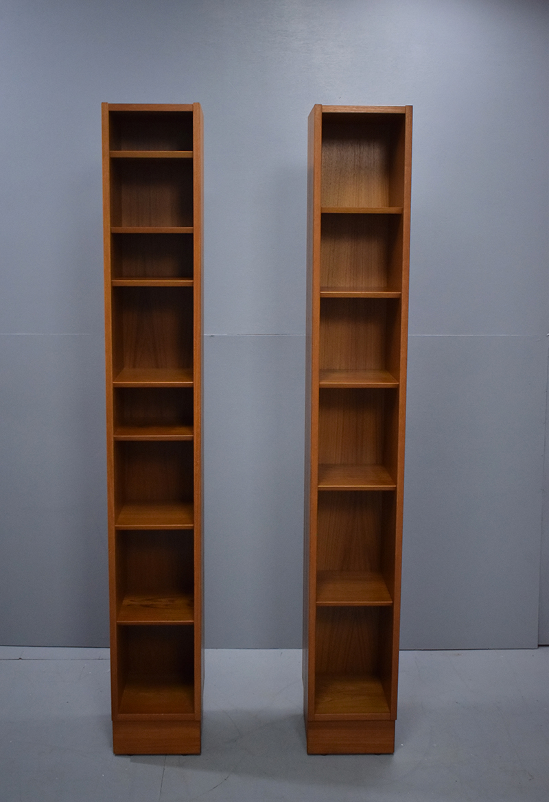 https://www.danish-homestore.com/acatalog/pair-of-narrow-hundevad-teak-bookcases-for-sale.jpg