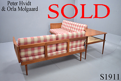 Peter Hvidt & Orla Molgaard corner sofa & table | France & Son FD453