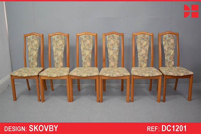 Set of 6 high back Skovby dining chairs in teak